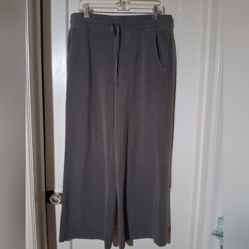 Natural Reflections Wide Leg Warm Holiday Sweatpants - Gray - Large
